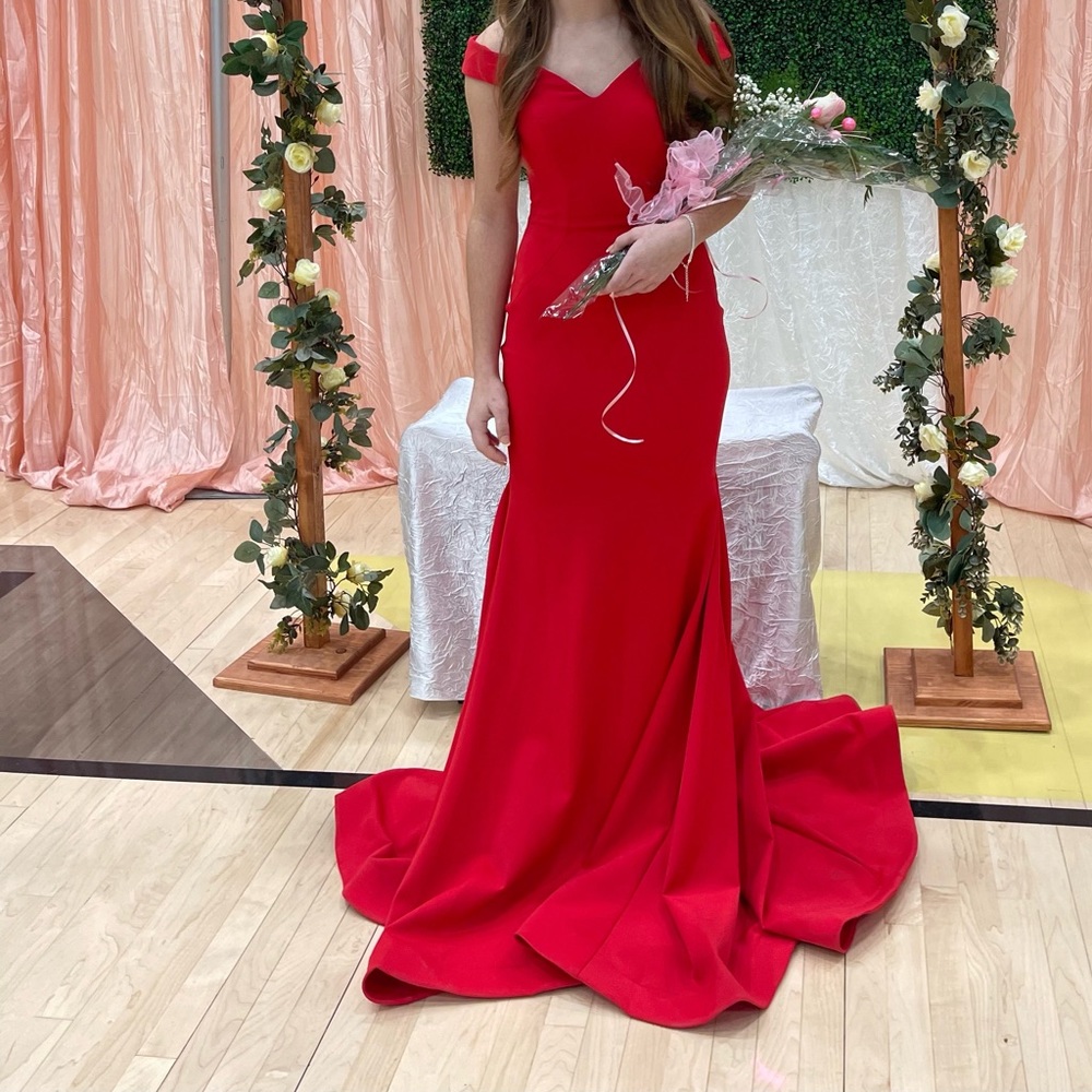 Red Ashley Lauren formal dress size 0